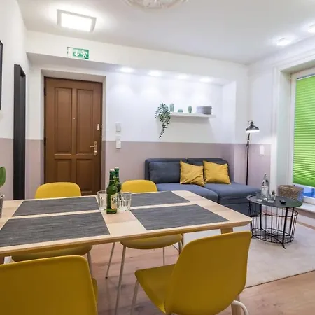 Charming Apartment In Prime Location Hamburg Exterior photo