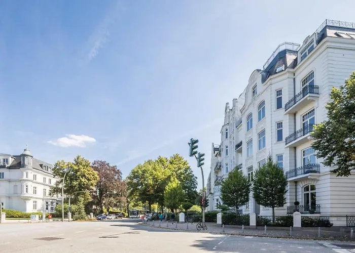 Charming Apartment In Prime Location