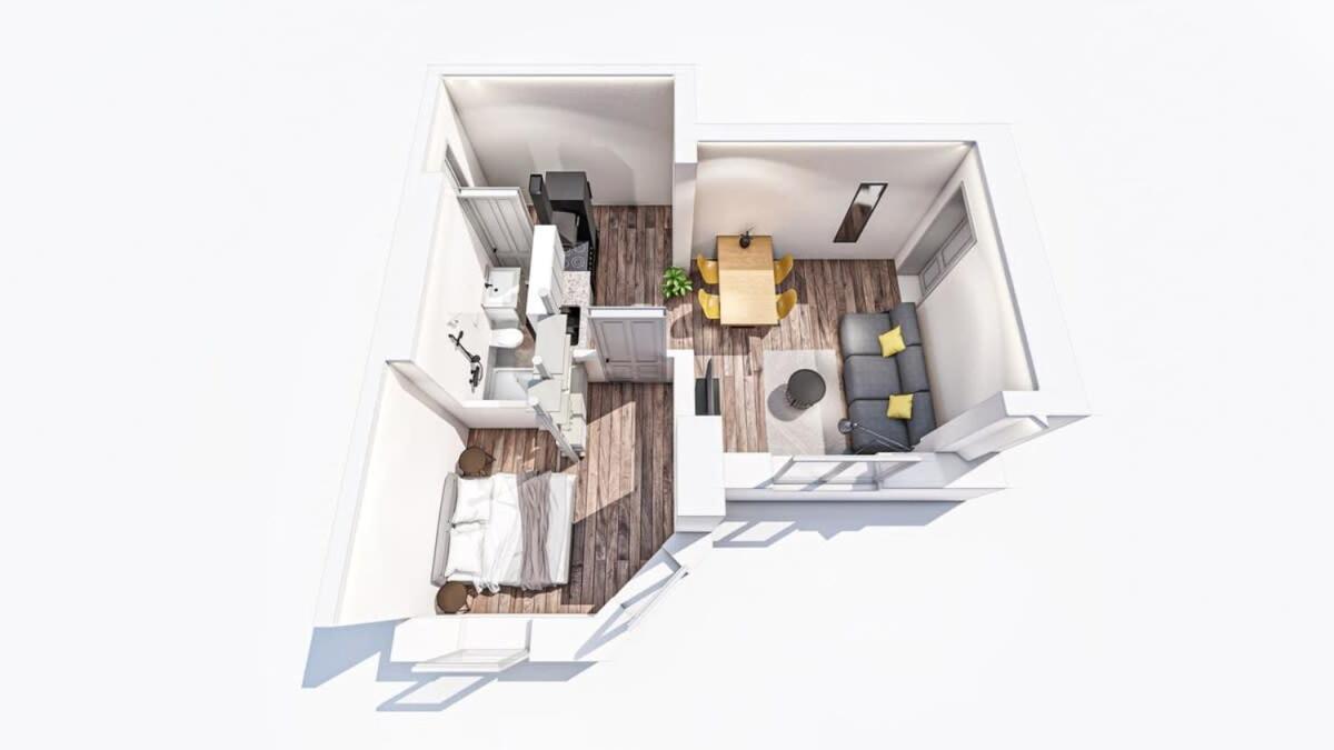 Charming In Prime Location Apartment